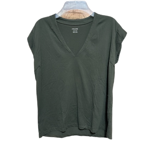 Like New-  Frame Denim Le Mid Rise V Neck Tee Women's Olive top size Small - Picture 2 of 5
